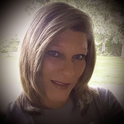 Profile Picture of Sheila McIvor (@SheilaMcIvor) on Twitter