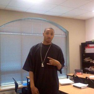 Profile Picture of Demond McCleveland (@DemondMcClevel1) on Twitter