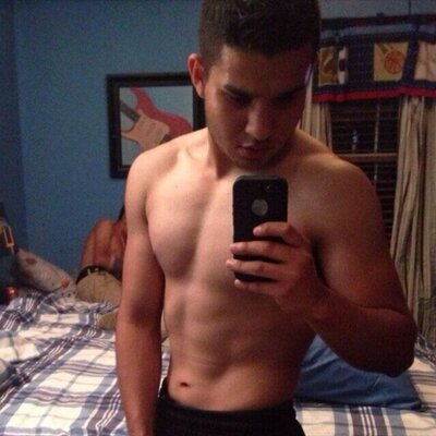 Profile Picture of William DeLeon (@w_deleon23) on Twitter