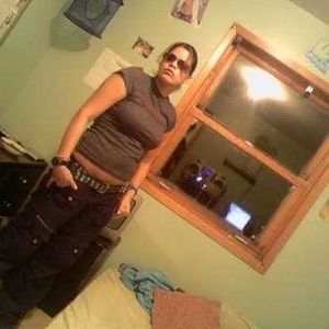 Profile Picture of Eliza Marshall (@elizamarshall88) on Myspace