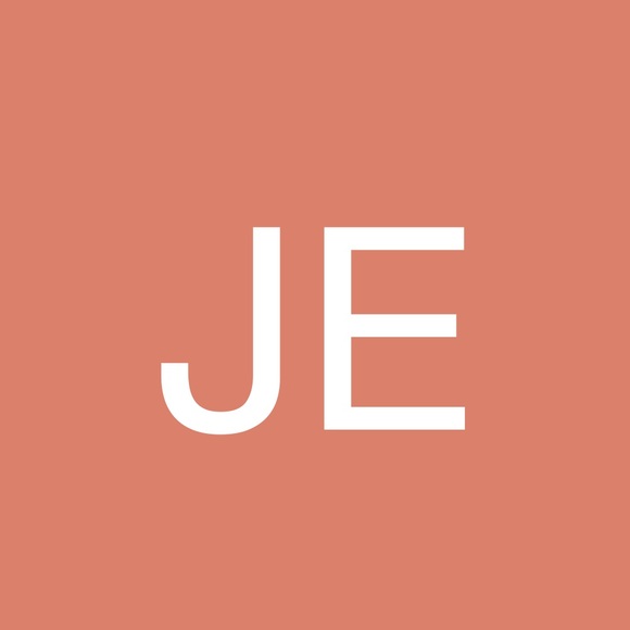 Profile Picture of Johnny Eddis (@johnnyeddis) on Poshmark