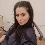 Profile Picture of Lori Solis (@ojosnegros13) on Instagram