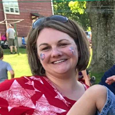 Profile Picture of Holly Graff (@lularoehgraff) on Twitter