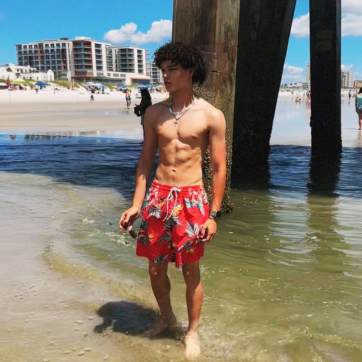 Profile Picture of Devin (@devinarmbrust) on Tiktok