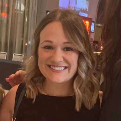 Profile Picture of Kelly Lintz (@kellylintz) on Twitter