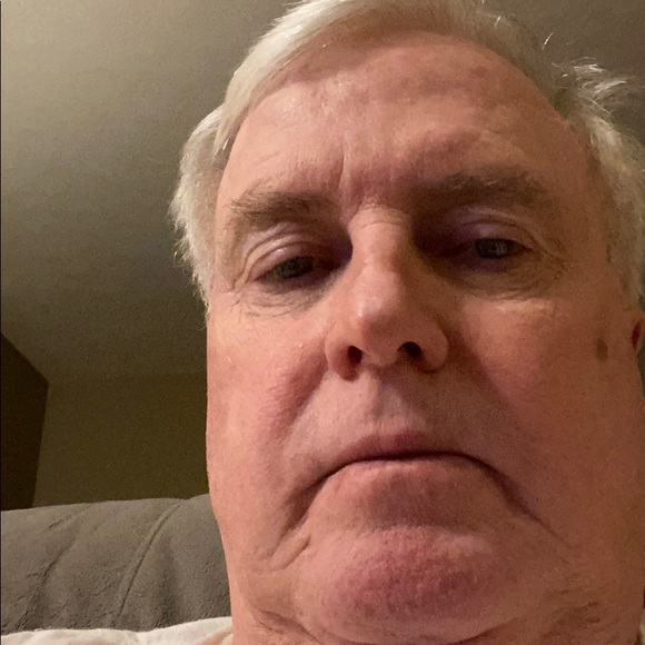 Profile Picture of Jay Echelbarger (@echelbarj) on Poshmark