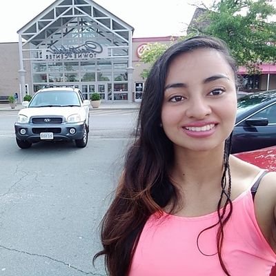 Profile Picture of Yolanda Bernal Bernal (@DIANAYALYNECARD) on Twitter