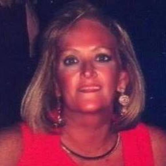 Profile Picture of Veronica De nisco alverson (@vndadenisco215) on Poshmark