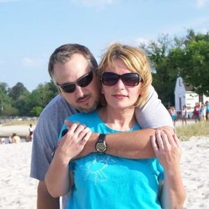 Profile Picture of Angela Shell (@megtayashell) on Myspace