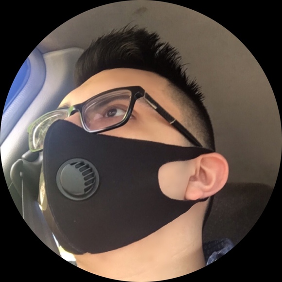 Profile Picture of Cris Chiquito (@cptchiquito) on Poshmark