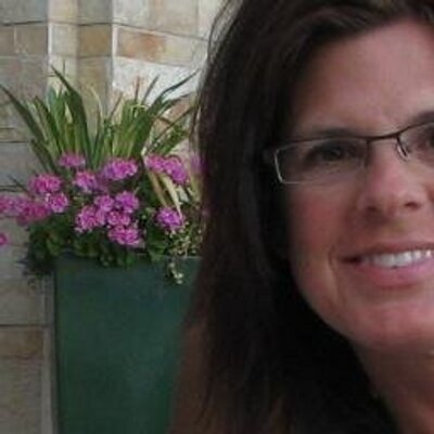 Profile Picture of Michelle Herbert (@mherbert321) on Twitter