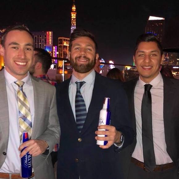 Profile Picture of Zachary Kane (@zkane94) on Poshmark