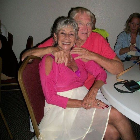 Profile Picture of Connie Vanorden (@romance8me) on Poshmark