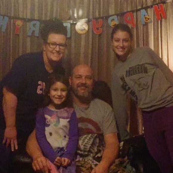 Profile Picture of Jess Morrison (@jessmorrison623) on Poshmark