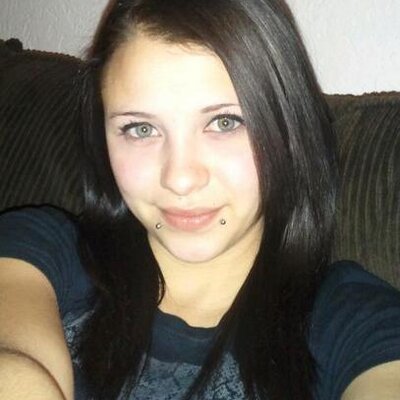 Elizabeth B - Twitter Profile Picture of Elizabeth B (@ElizabethBier) on Twitter