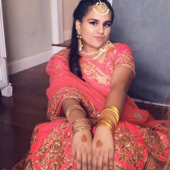 Profile Picture of Prakriti Sitaula (@prakriti7) on Poshmark