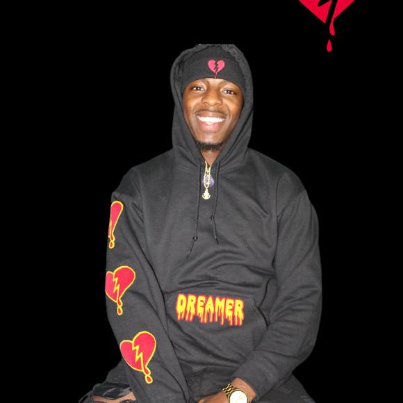 Profile Picture of Kenya Edner (@kedner) on Poshmark