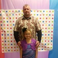 Profile Picture of Dustin Bangert (@dustin_bangert) on Twitter