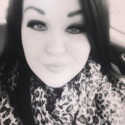 Profile Picture of Tabatha Roberts (@tabathaAroberts) on Twitter