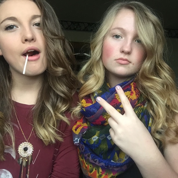 Profile Picture of Allison Ashlock (@allisonashlock) on Poshmark