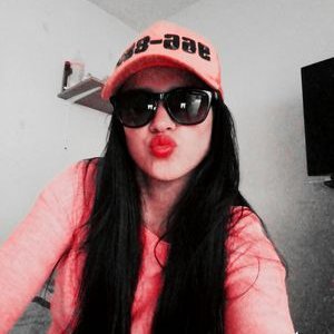 Paola Valderrama - Twitter Profile Picture of Paola Valderrama (@Sandy03143452) on Twitter