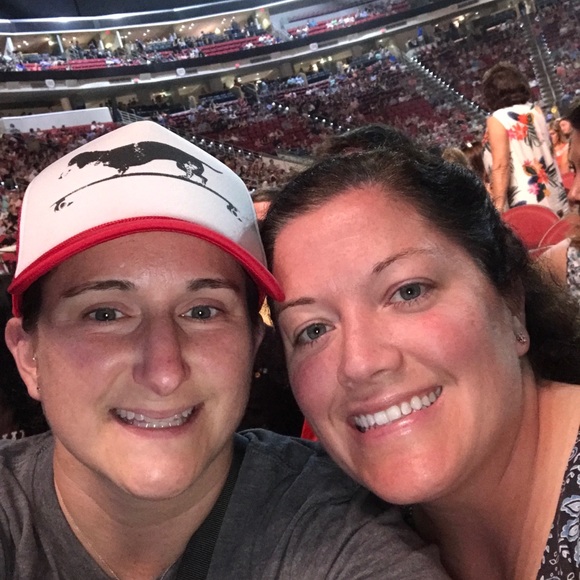 Profile Picture of Heather Triplett (@triplettgw) on Poshmark