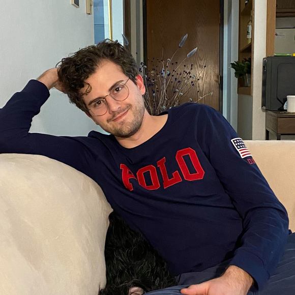 Profile Picture of Colten Dahle (@coltendahle) on Poshmark