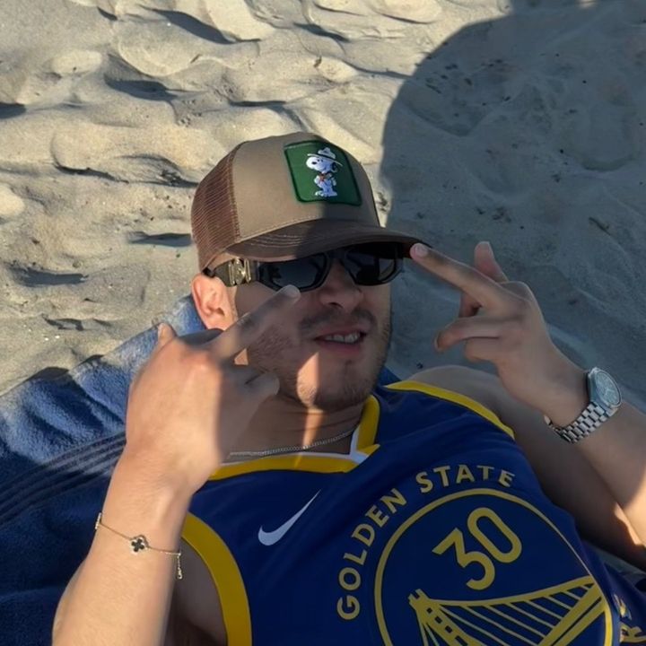 Profile Picture of Alexander Valdivia (@alexander_vibes) on Tiktok