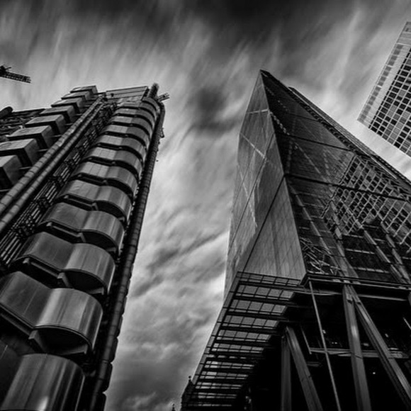 Profile Picture of Alex Lorie (@alexl1999) on Poshmark