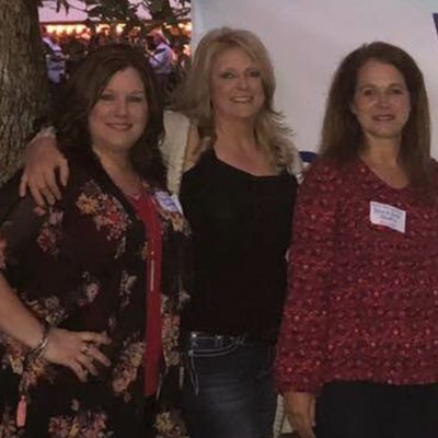 Profile Picture of Michelle Herring (@Michell48468467) on Twitter