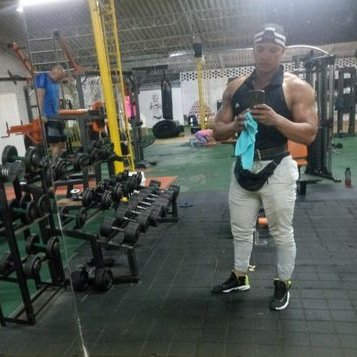 Profile Picture of Viktor Escobar Calzada (@CalzadaViktor) on Twitter