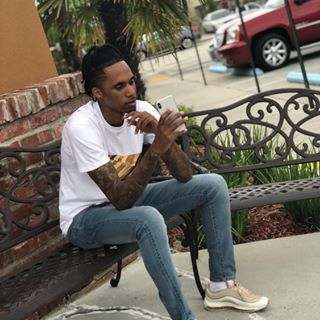 Profile Picture of Joe Ealy (@joe.ealy.507) on Facebook