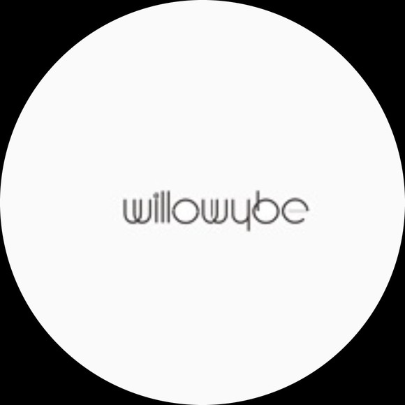 Profile Picture of Willowybe Willowybe (@willowybe) on Poshmark