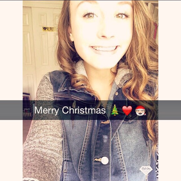 Profile Picture of Sadye Zanotti (@zahotti) on Poshmark