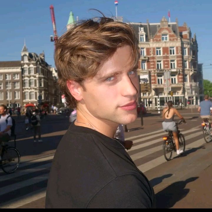 Ivan Martinez - Tiktok Profile Picture of Ivan Martinez (@ivanken68) on Tiktok