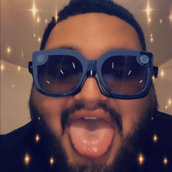 Profile Picture of Emilio Ayala (@emilioa22) on Poshmark