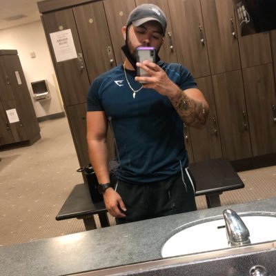 Profile Picture of Alex Centeno (@alexxcentenoo) on Twitter