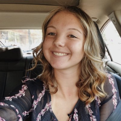 Profile Picture of Miriam  🎄 (@miriam1hogan) on Twitter