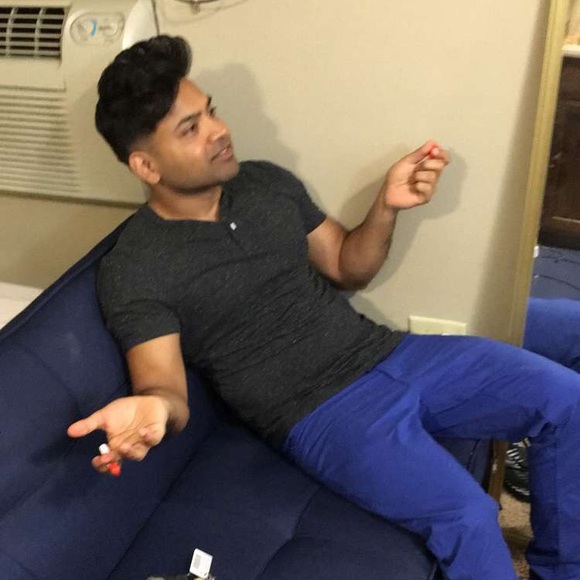 Profile Picture of Samir Benkaddour (@sameerkat) on Poshmark