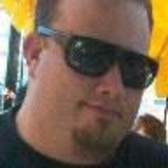 Profile Picture of Brent Quick (@brentquick84) on Poshmark