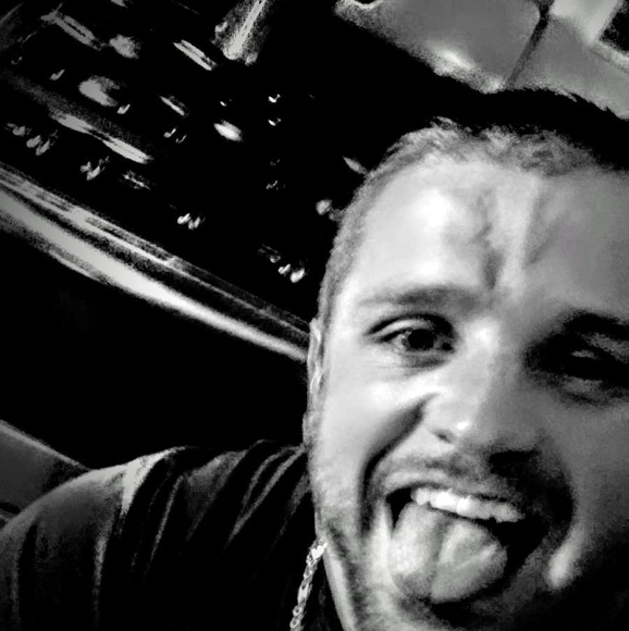 Profile Picture of Richard Morgan (@stinnettb521) on Poshmark