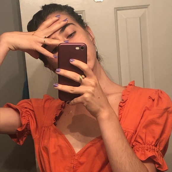 Profile Picture of Victoria Shaffer (@thiscornbread) on Poshmark