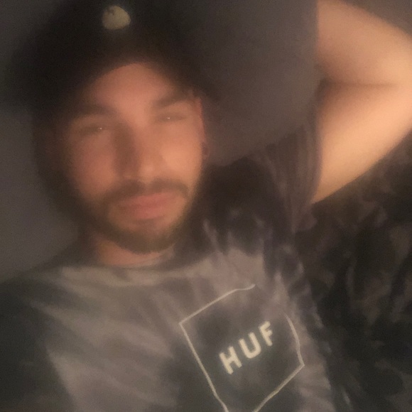 Profile Picture of Abe Alemar (@abe51388) on Poshmark