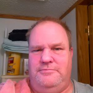 Profile Picture of Robert Toone (@robert_toone) on Twitter