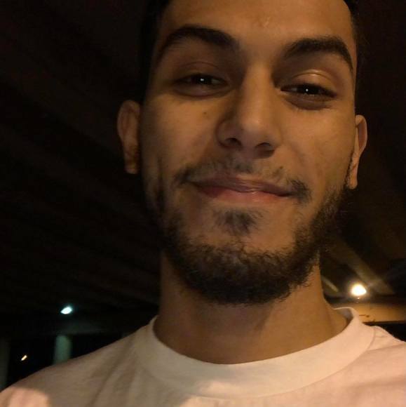 Profile Picture of Joel Palacios (@joelskates) on Poshmark