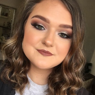 Profile Picture of Talia (@taliathomas0) on Twitter