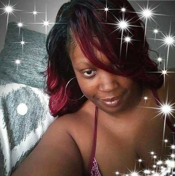 Profile Picture of Shanta Drumwright (@shanta_d) on Poshmark