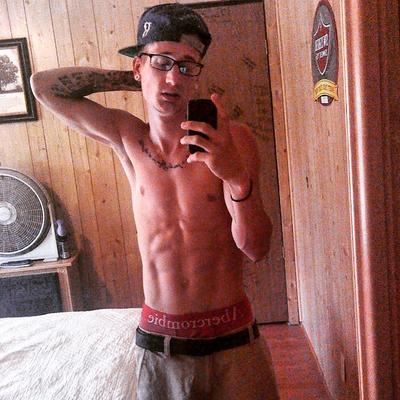 Profile Picture of Jesse Cottingham (@chop_sueyd) on Twitter