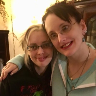 Profile Photo of Kristin Hubbard (@Kristin27849308) on Twitter