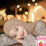 Profile Picture of Yolan Storee (@Yolan-Storee) on Facebook